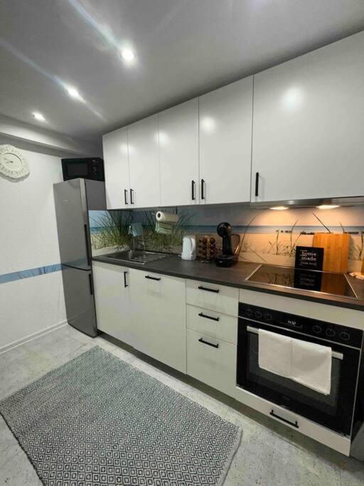 Moderne Ruhige Ferienwohnung Ubstadt-Weiher Екстериор снимка